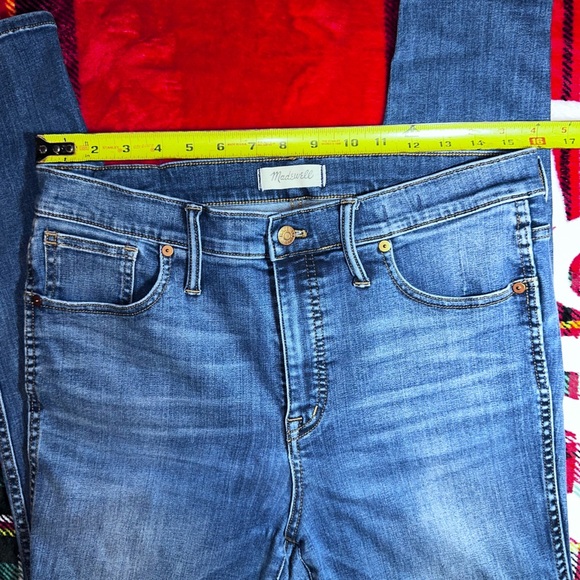 Madewell 10” High-Rise Skinny Jeans | Size 32 - Picture 4 of 8